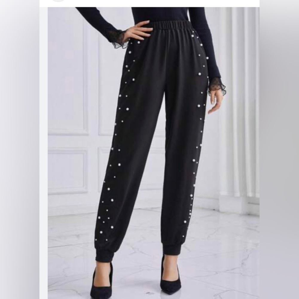 Shein Pearl Joggers - Picture 2 of 11